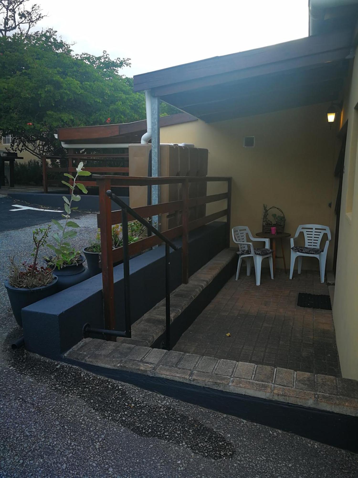 Dempsey'S Self-Catering Guest House Port Elizabeth Zewnętrze zdjęcie