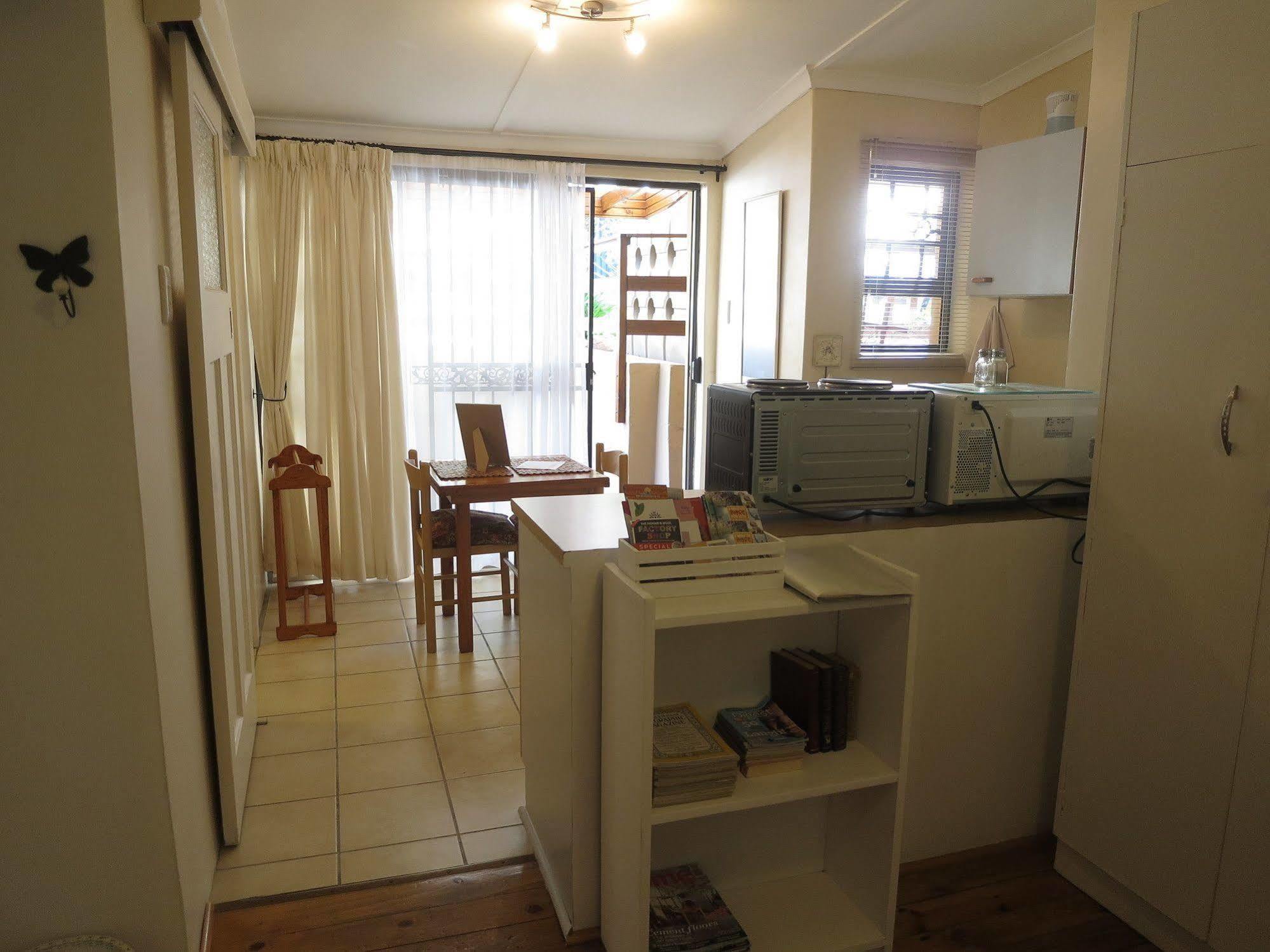 Dempsey'S Self-Catering Guest House Port Elizabeth Zewnętrze zdjęcie